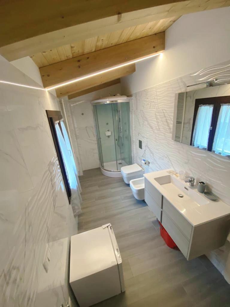 B&B Profumo Di Gelsomino Mombaroccio Buitenkant foto