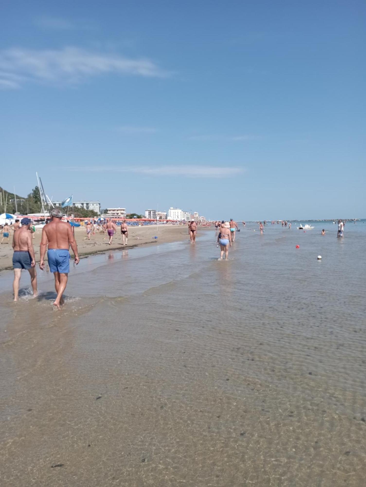 B&B Profumo Di Gelsomino Mombaroccio Buitenkant foto